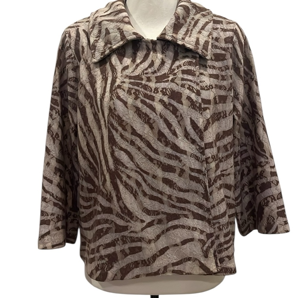 Chico's Zebra Lace Cardigan Jacket Brown Tan Lightweight Size 1 Medium NWT New - Picture 2 of 14